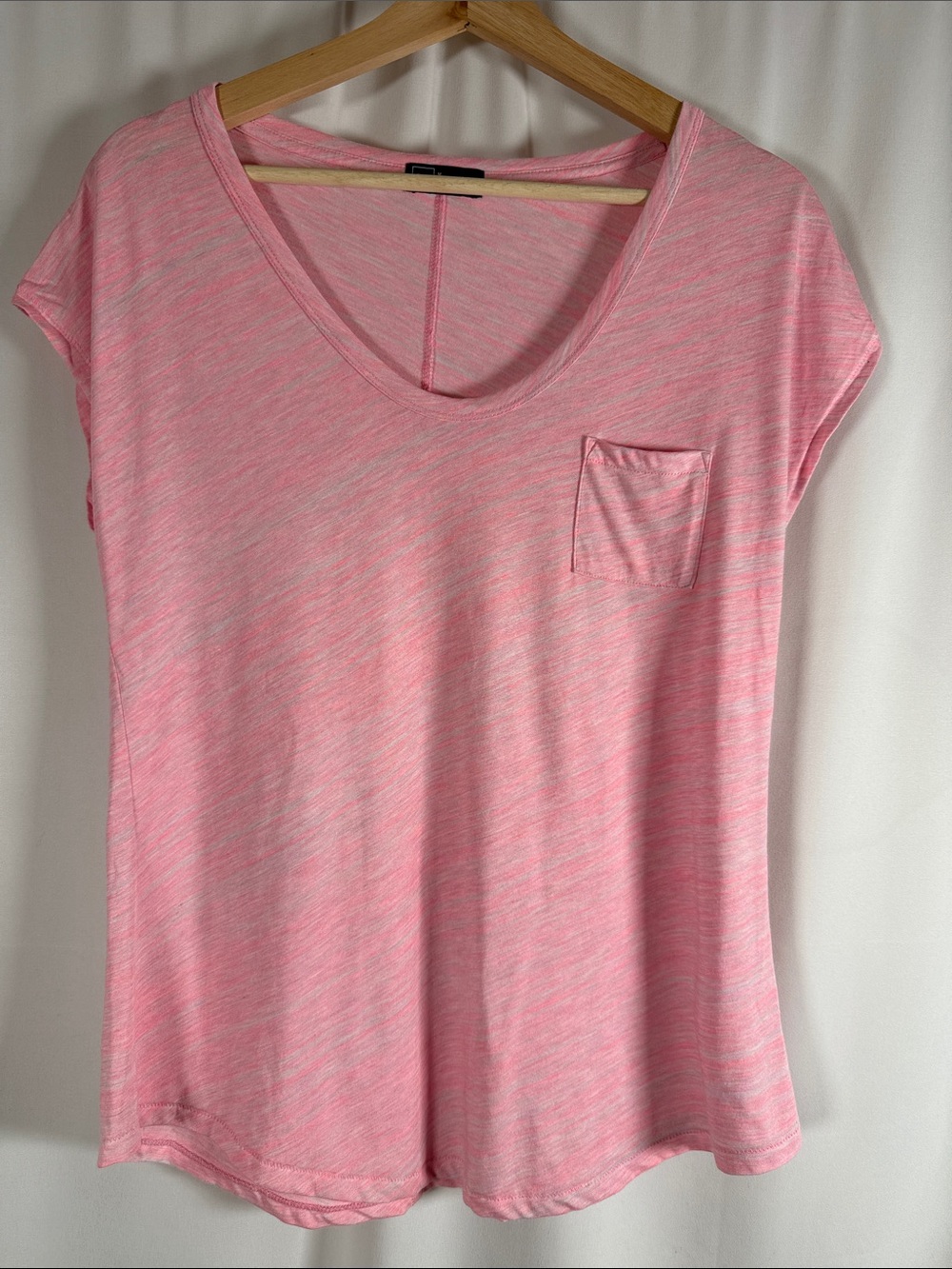 GAP Heathered Pink V-Neck Pocket Tee